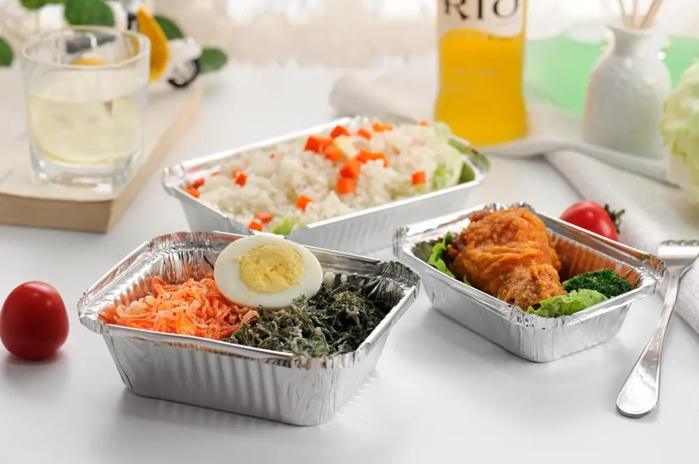 Aluminum foil for food containers